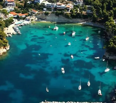 Alonnisos Anemologio Seafront With Private Pool ヴィラ ヴォトシ